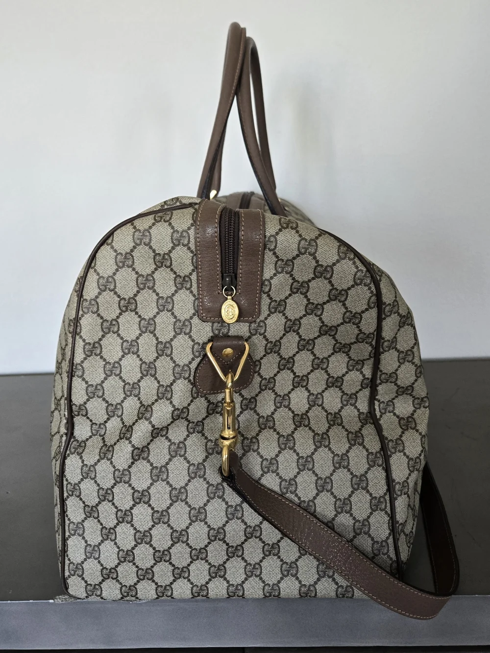 Gucci Brown GG Supreme Canvas Duffle Bag Size 55 With Strap